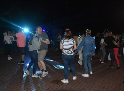 Pohulanka nad stawem 2025